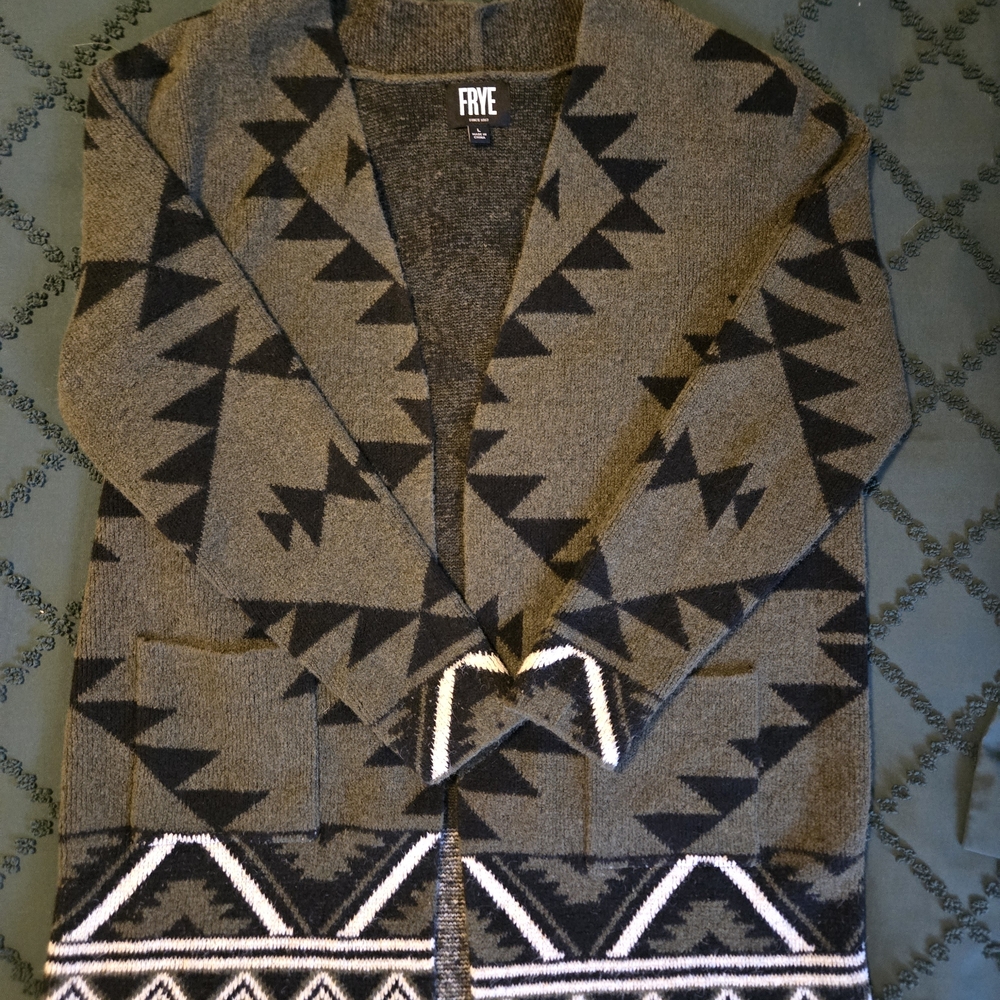 FRYE Women's Geometric Tribal Pattern Sweater Green Black White